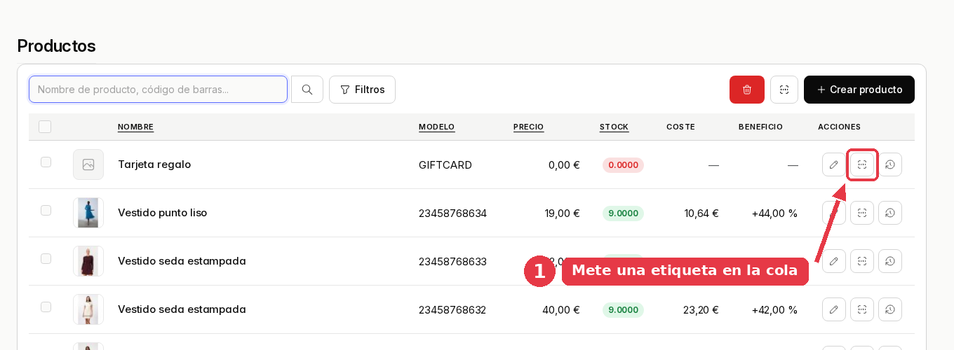 Listado de productos con el icono del código de barras señalado en la fila de un producto.
